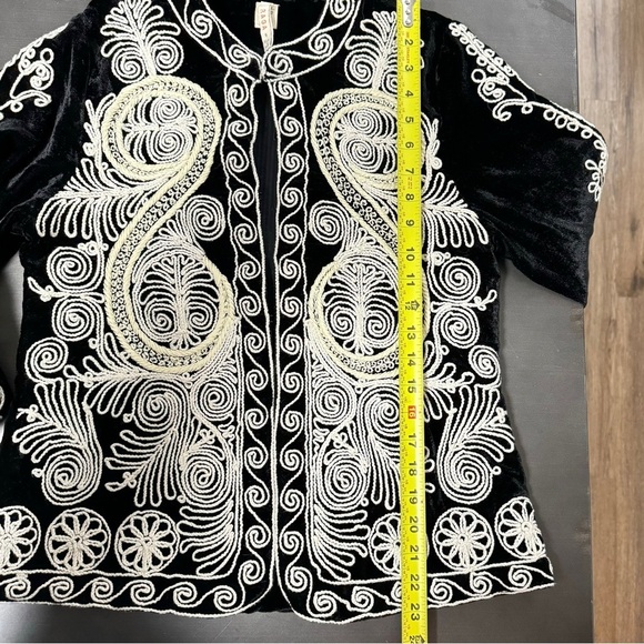 RAGA Winston Velvet Embroidered Jacket Black Ivory Anthropologie Torero‎ Blazer - Picture 15 of 16